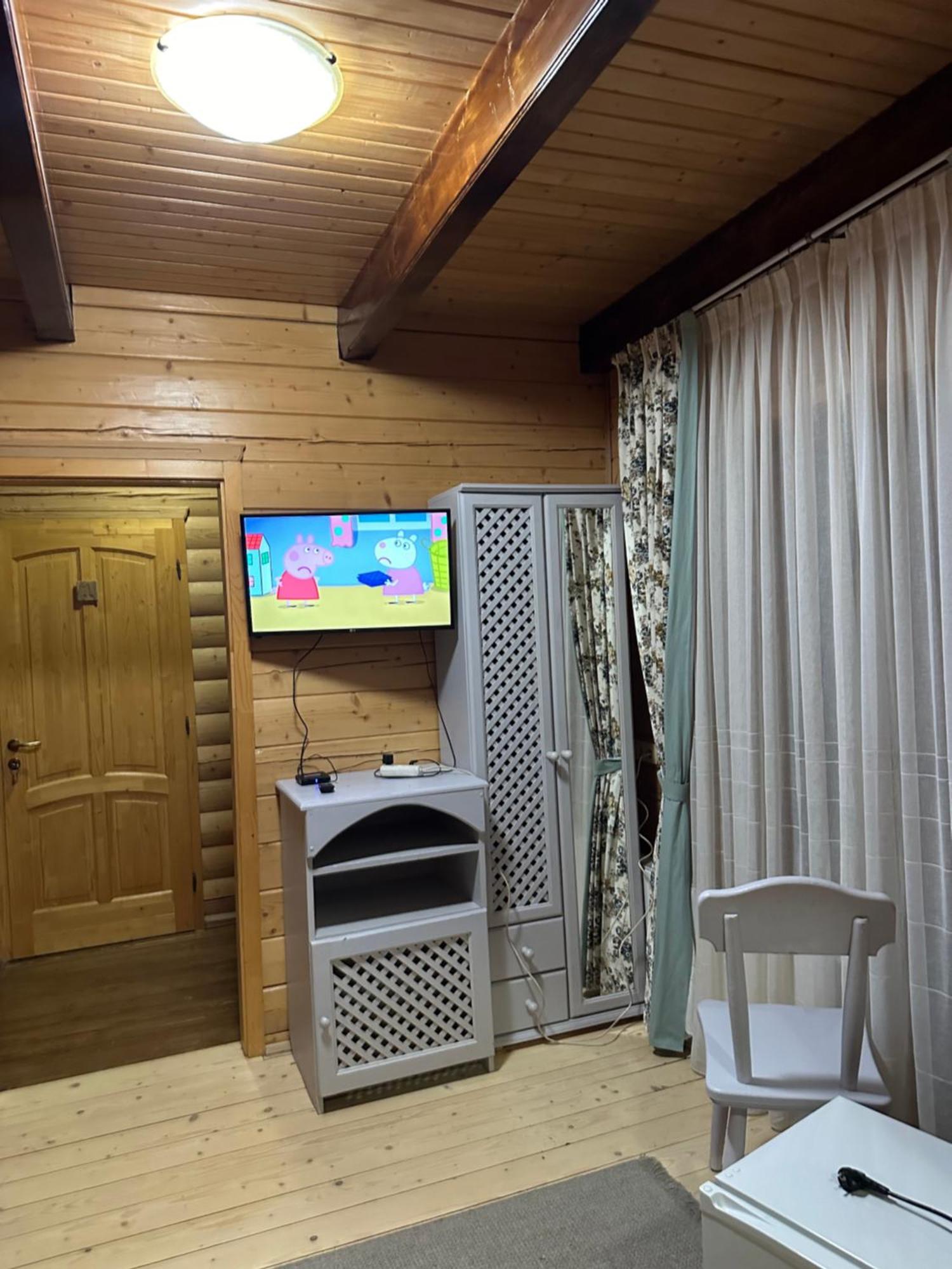 מיקוליצ'ין Villa "Затишна" מראה חיצוני תמונה